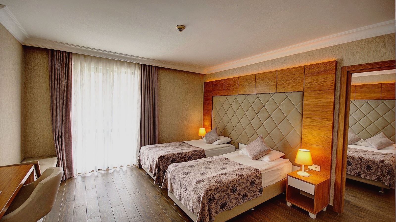 rooms-family-room