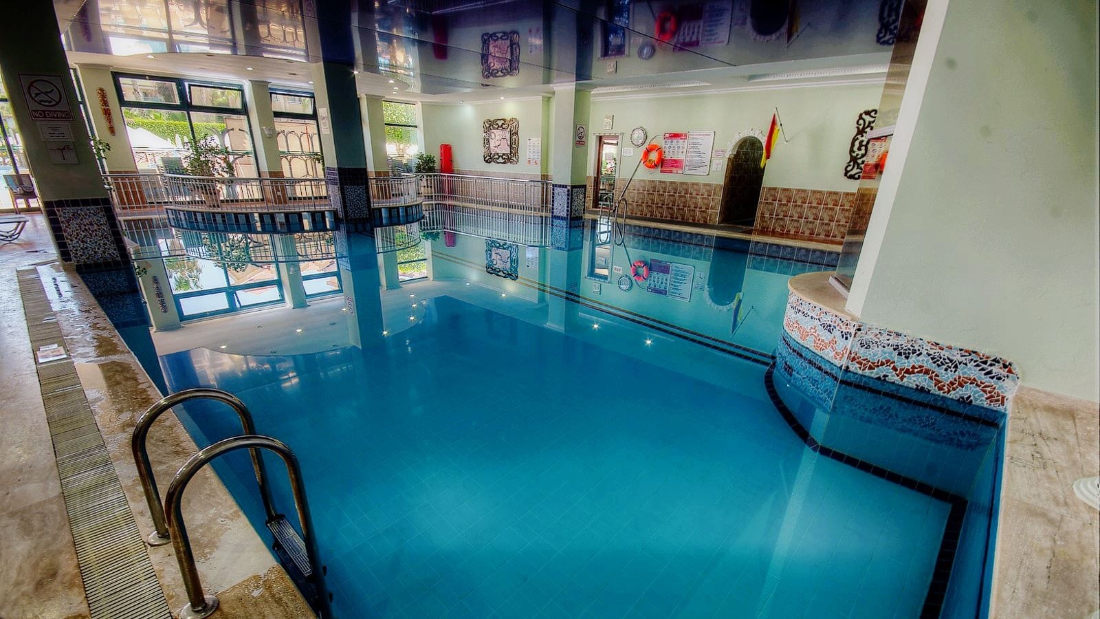 pools-indoor-pool