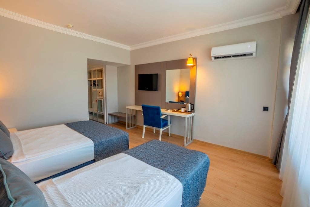 rooms-standard-room