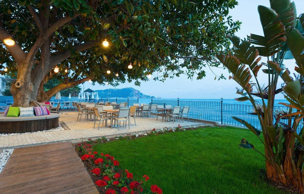 bars-pool-bar