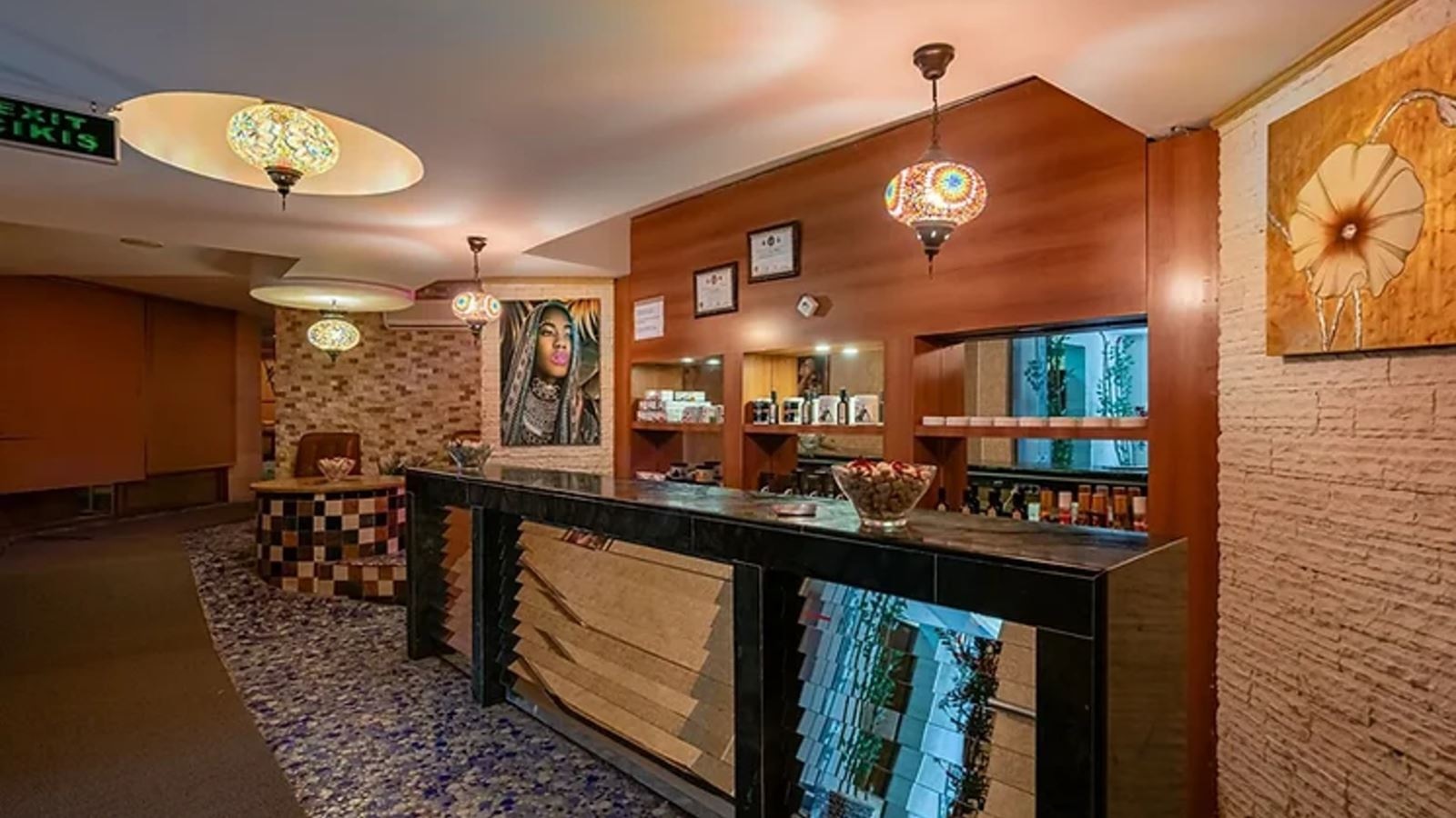 bars-lobby-bar
