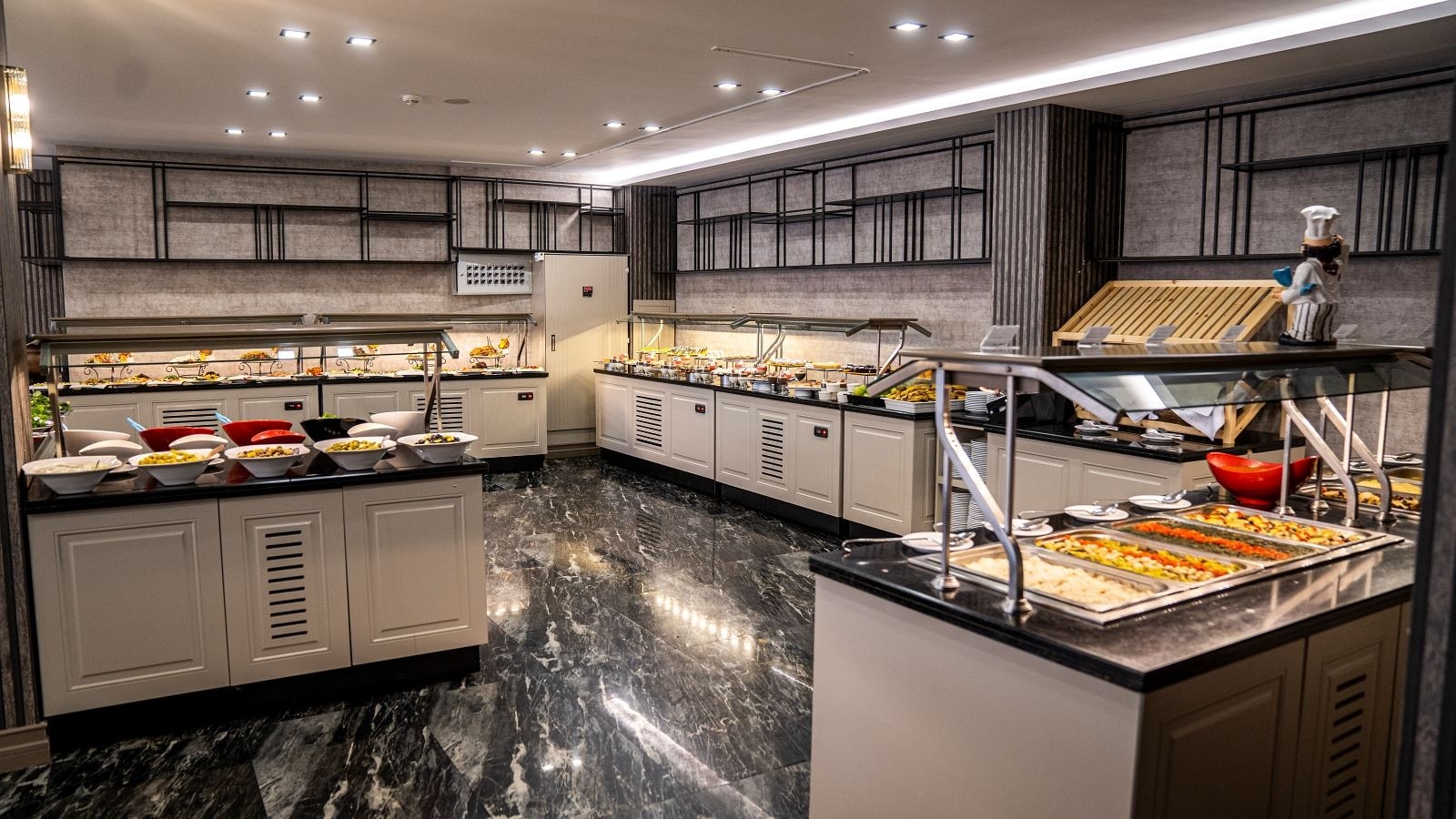 restaurants-restaurant