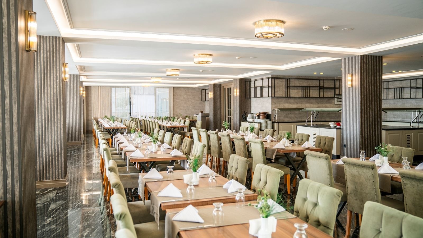 restaurants-restaurant