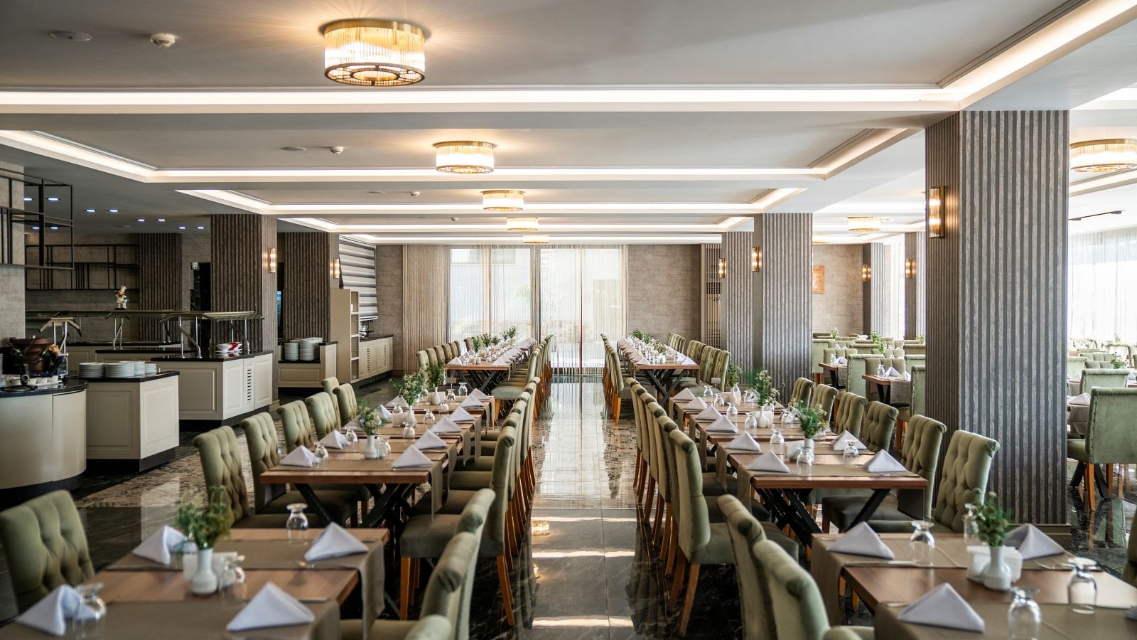 restaurants-restaurant