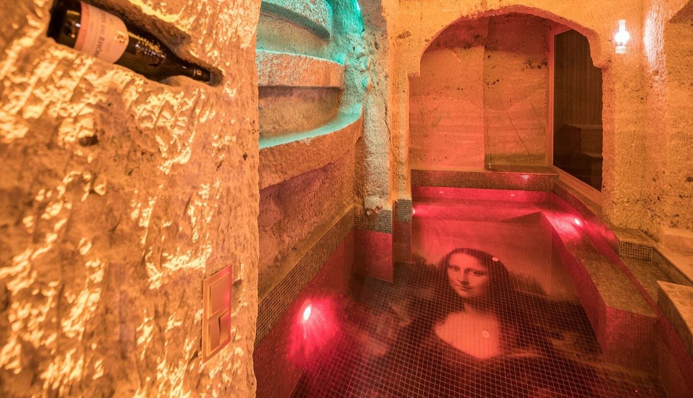 rooms-mona-lisa