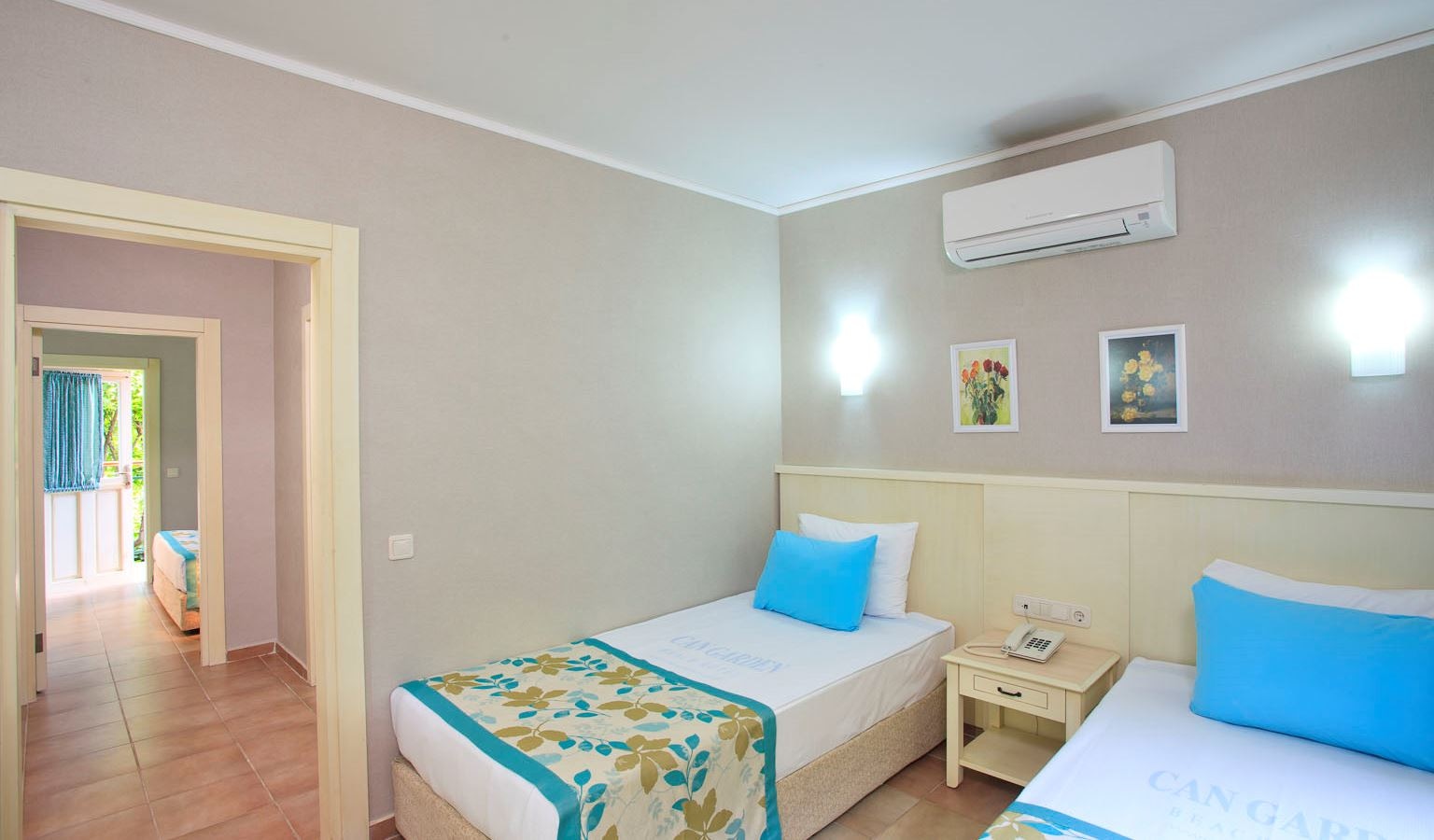 rooms-family-room