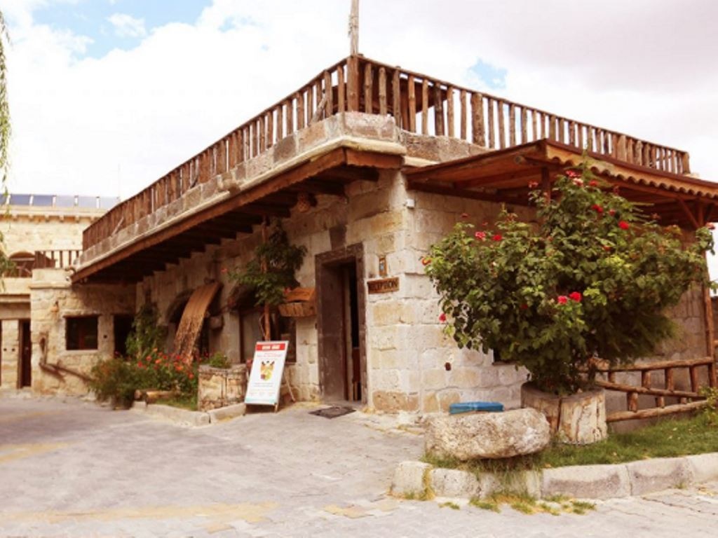 general-main-building