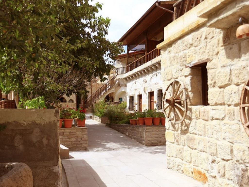 general-main-building