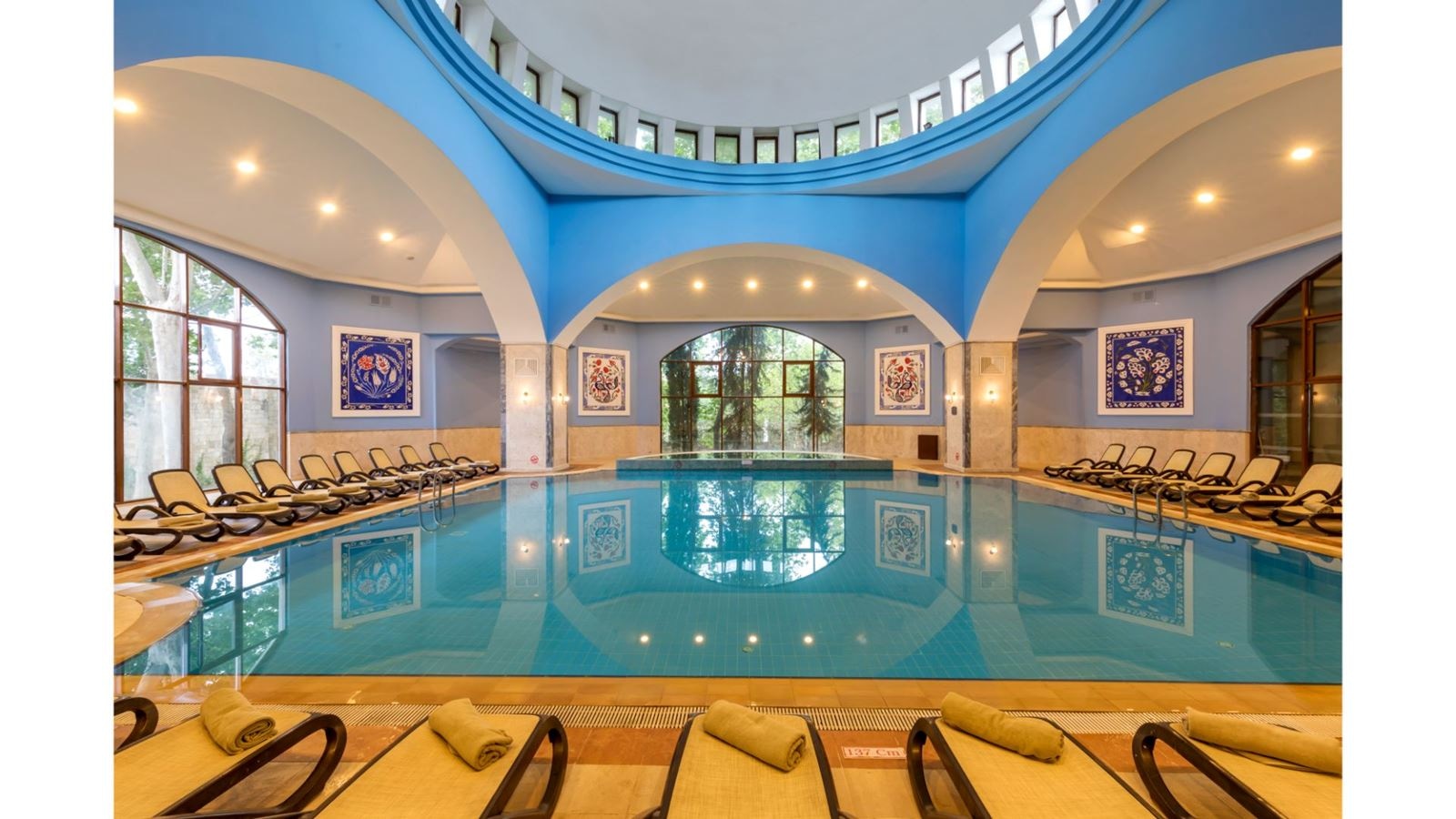 pools-indoor-pool