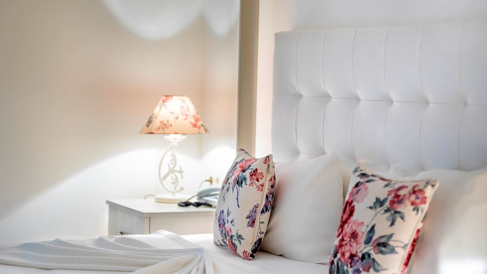 rooms-standard-room
