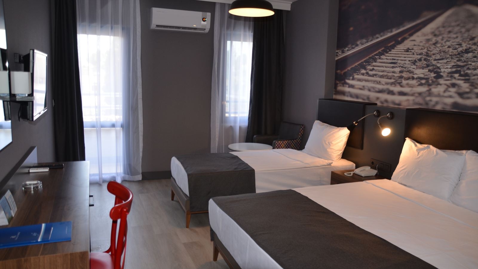 rooms-standard-room
