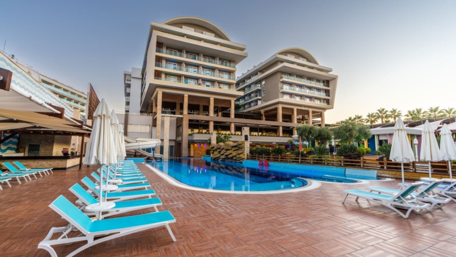 pools-outdoor-pool