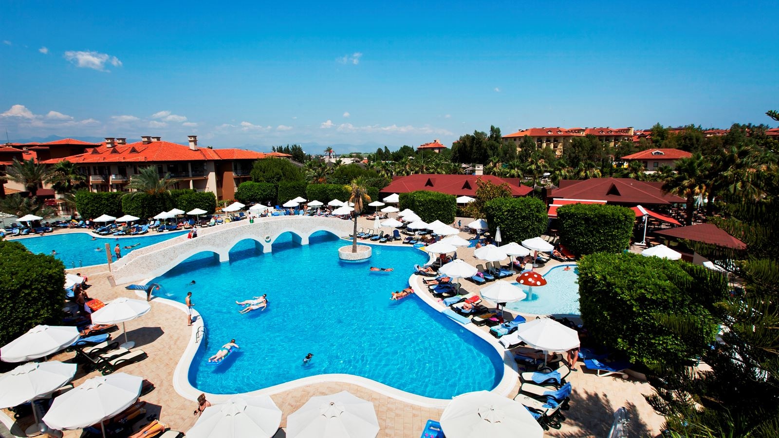pools-outdoor-pool