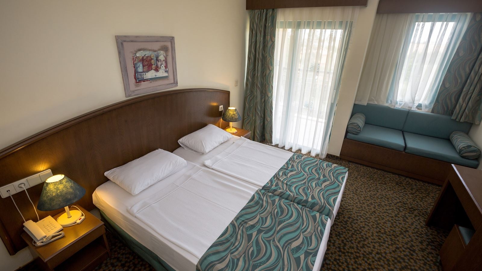 rooms-standard-room