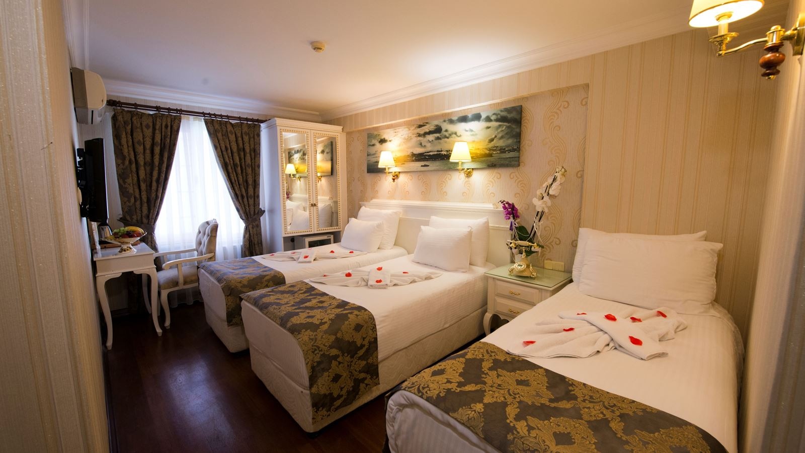 rooms-standard-room