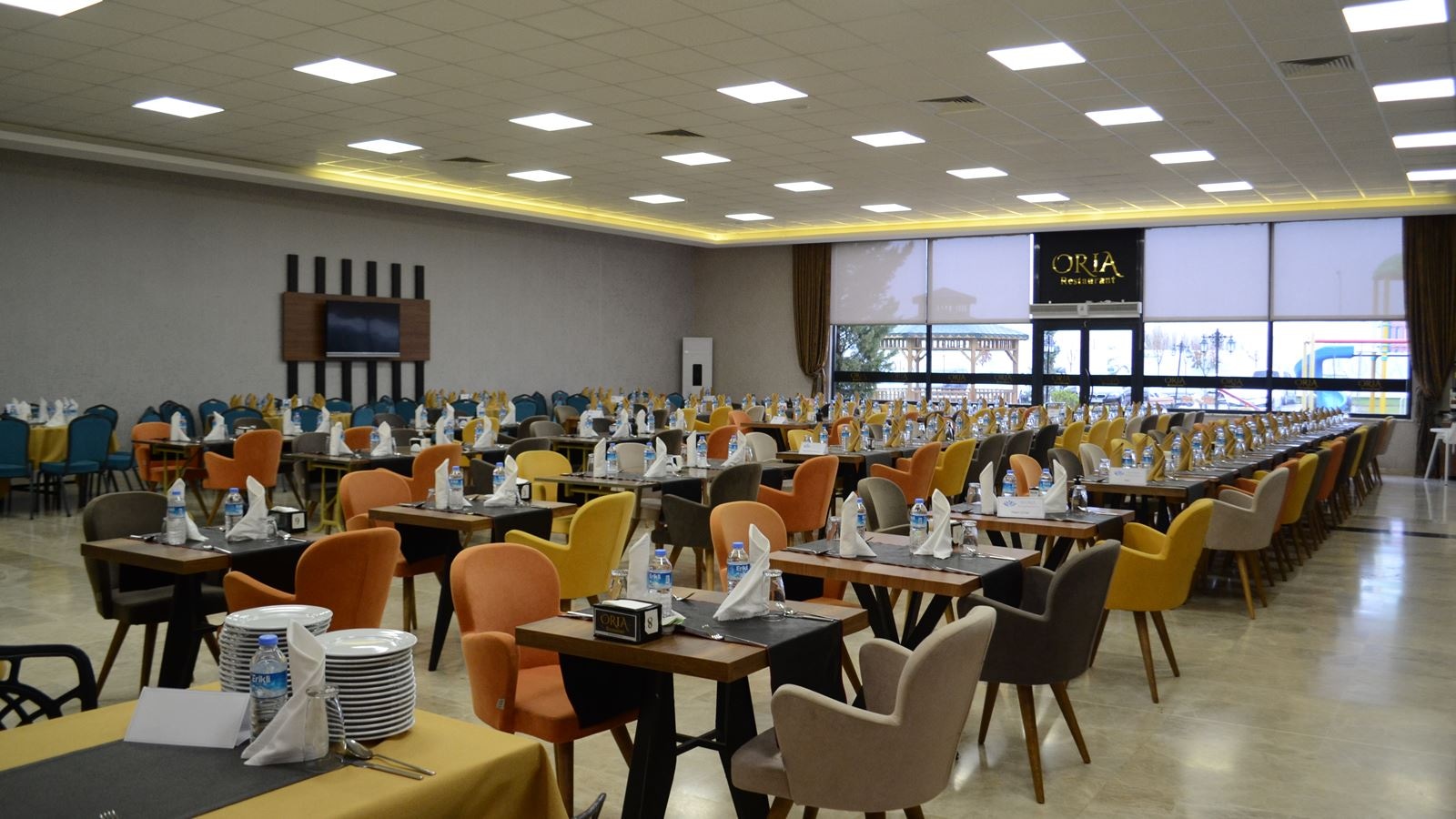 restaurants-main-restourant