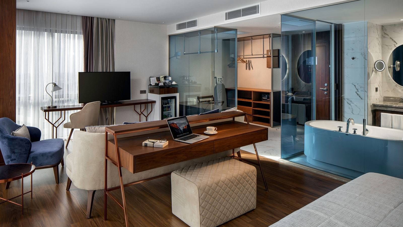 rooms-corner-suite