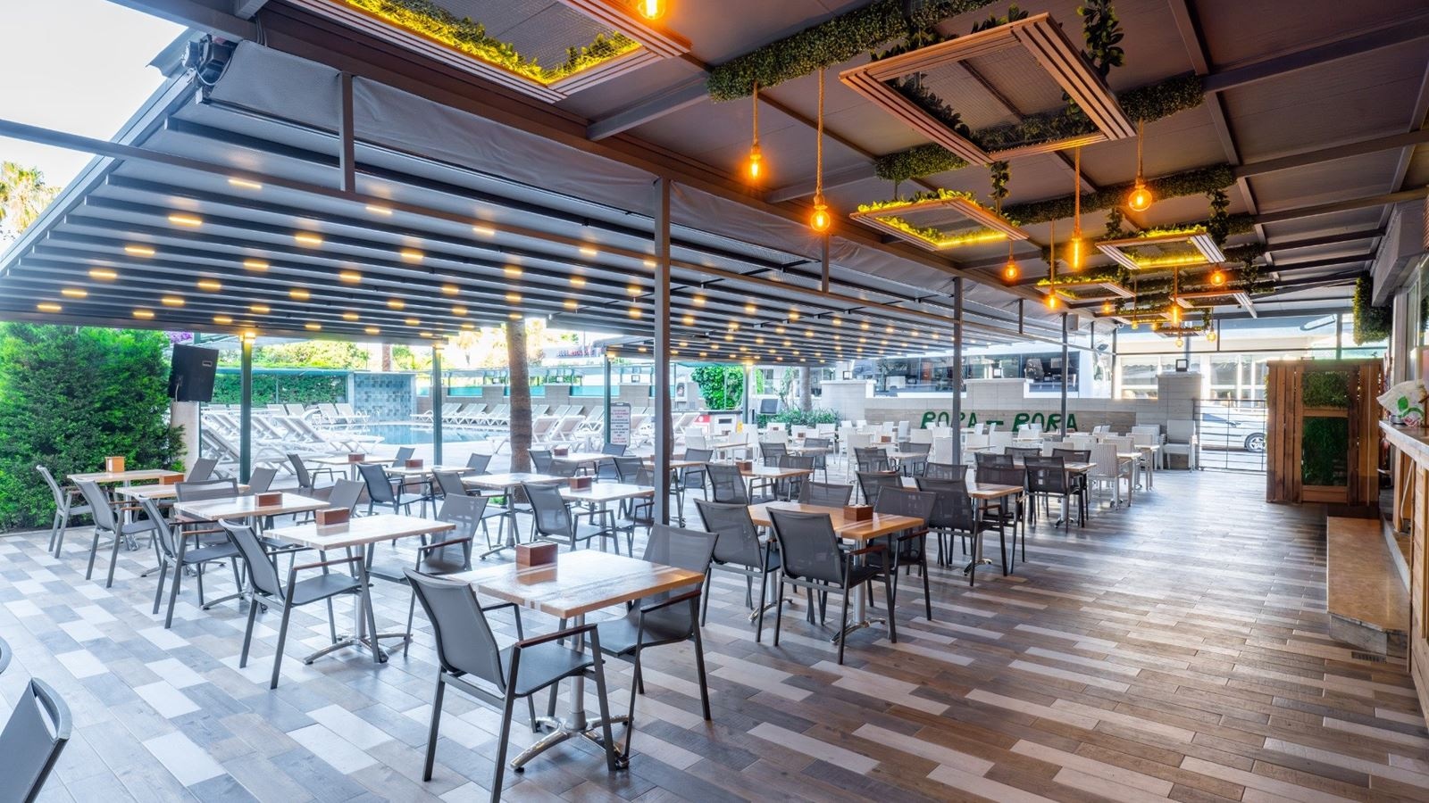 bars-main-bar