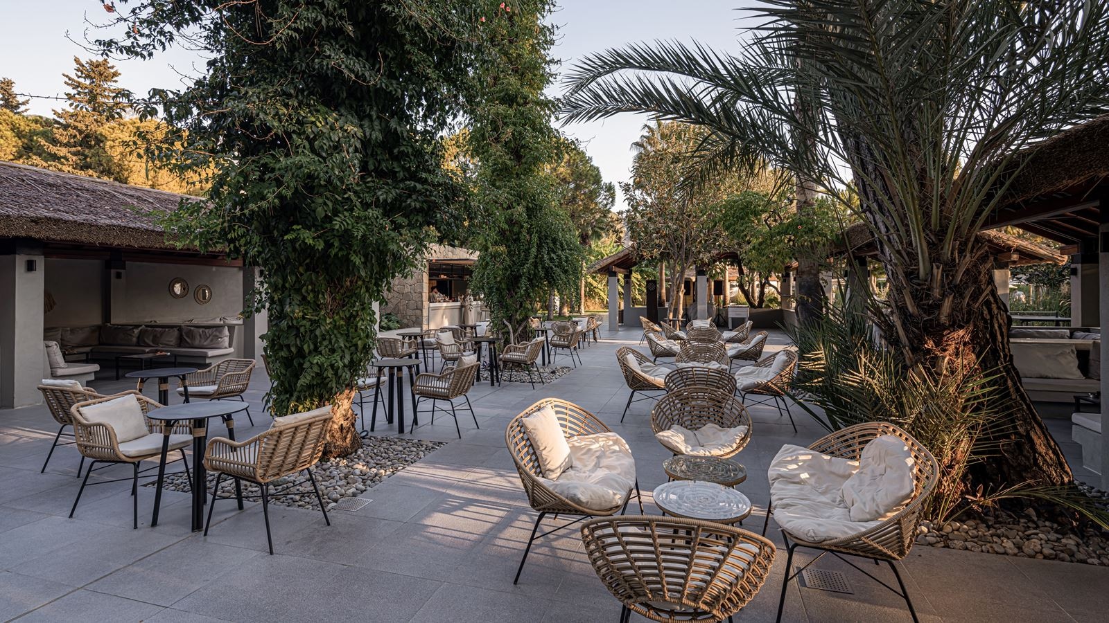 bars-garden-bar