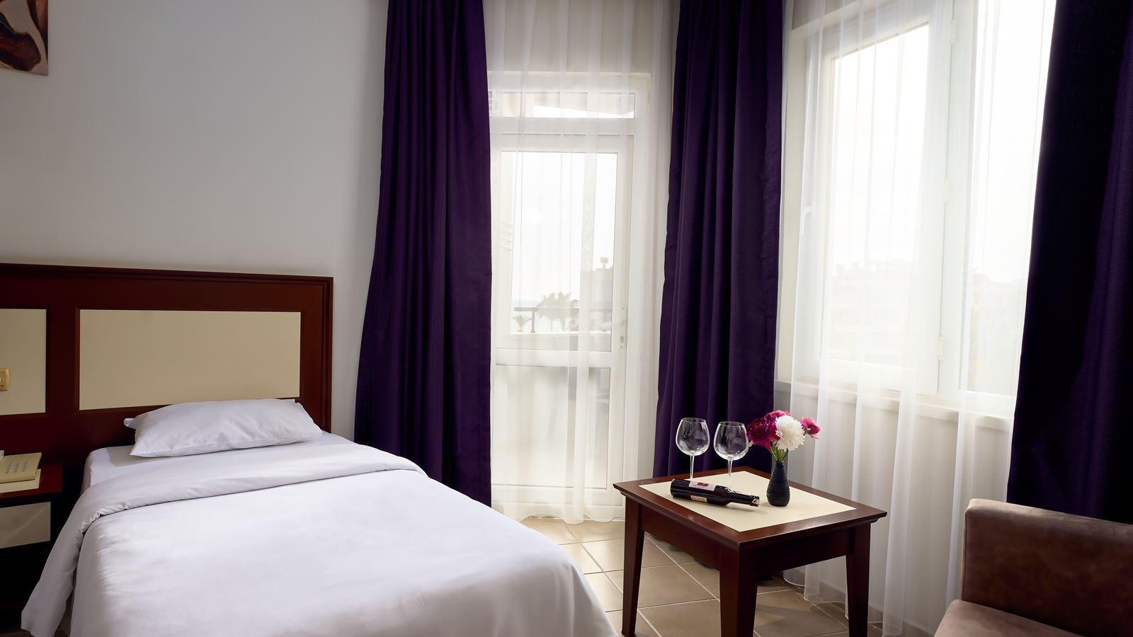 rooms-standard-room