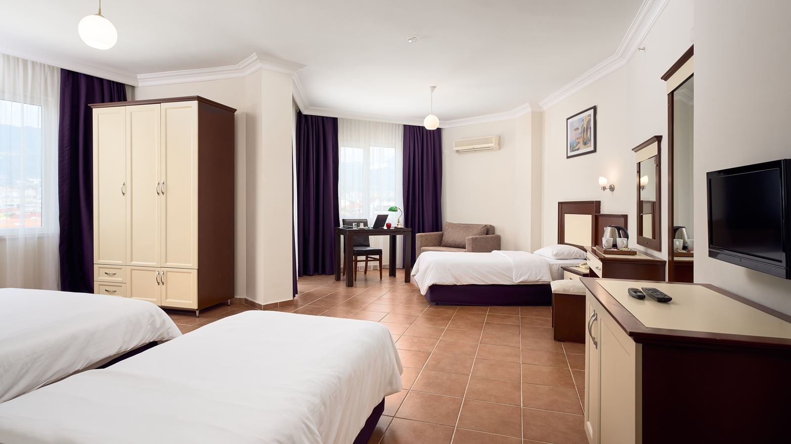 rooms-large-room