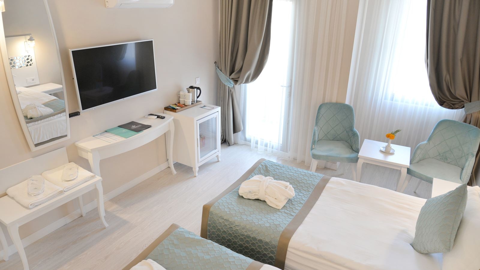 rooms-standard-room