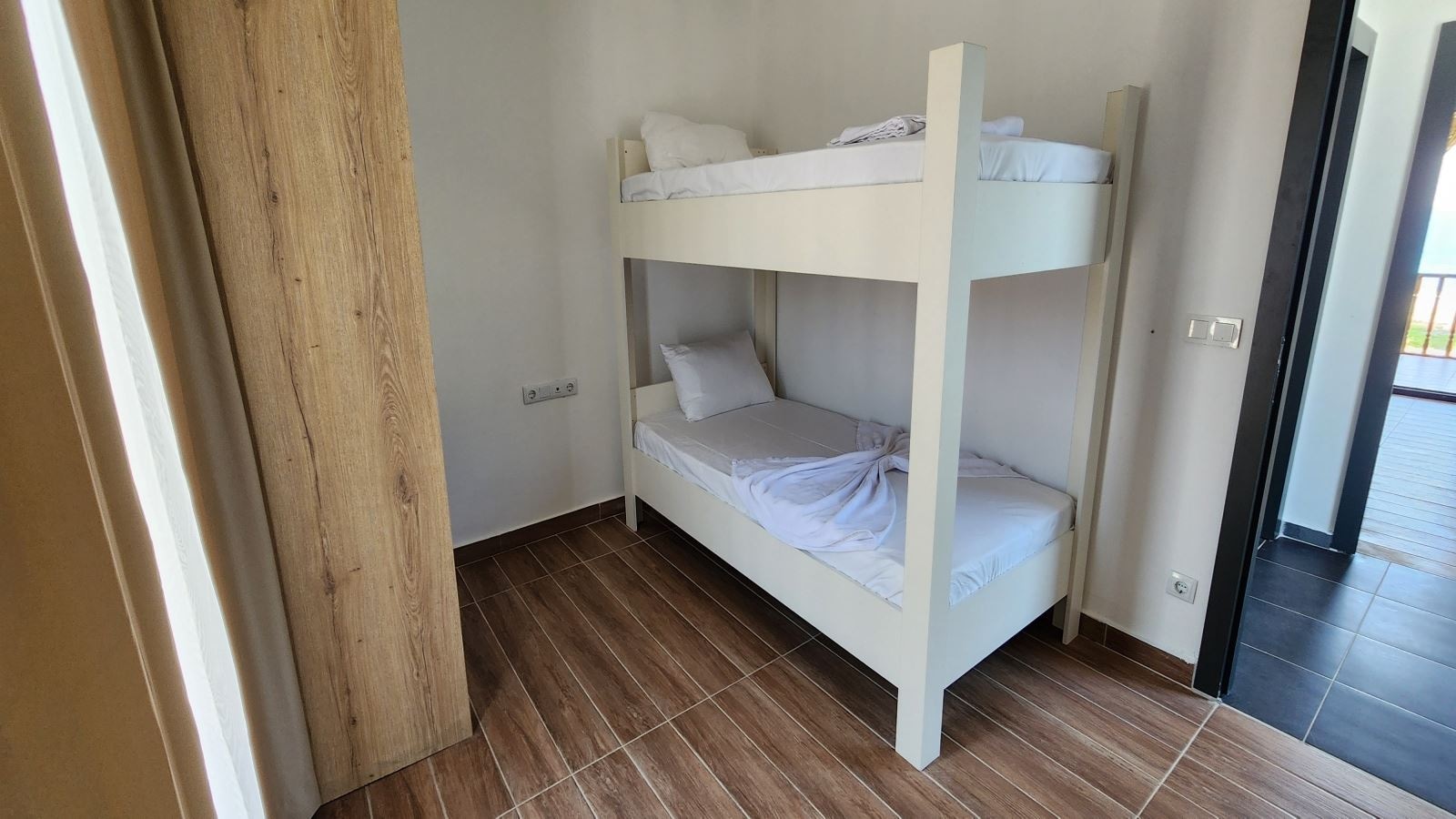 rooms-swimup-suite