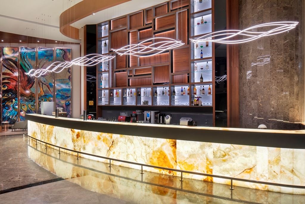 bars-lobby-infinity-bar