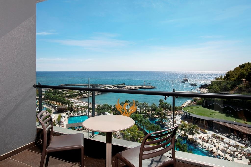 rooms-superior-room-sea-view