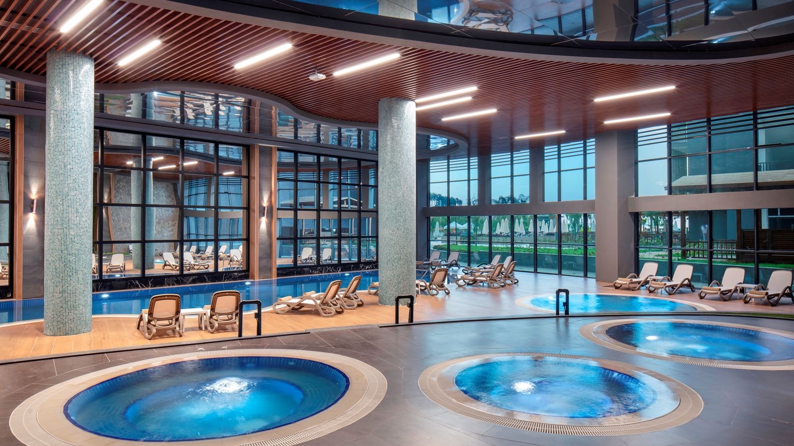 pools-indoor-pool