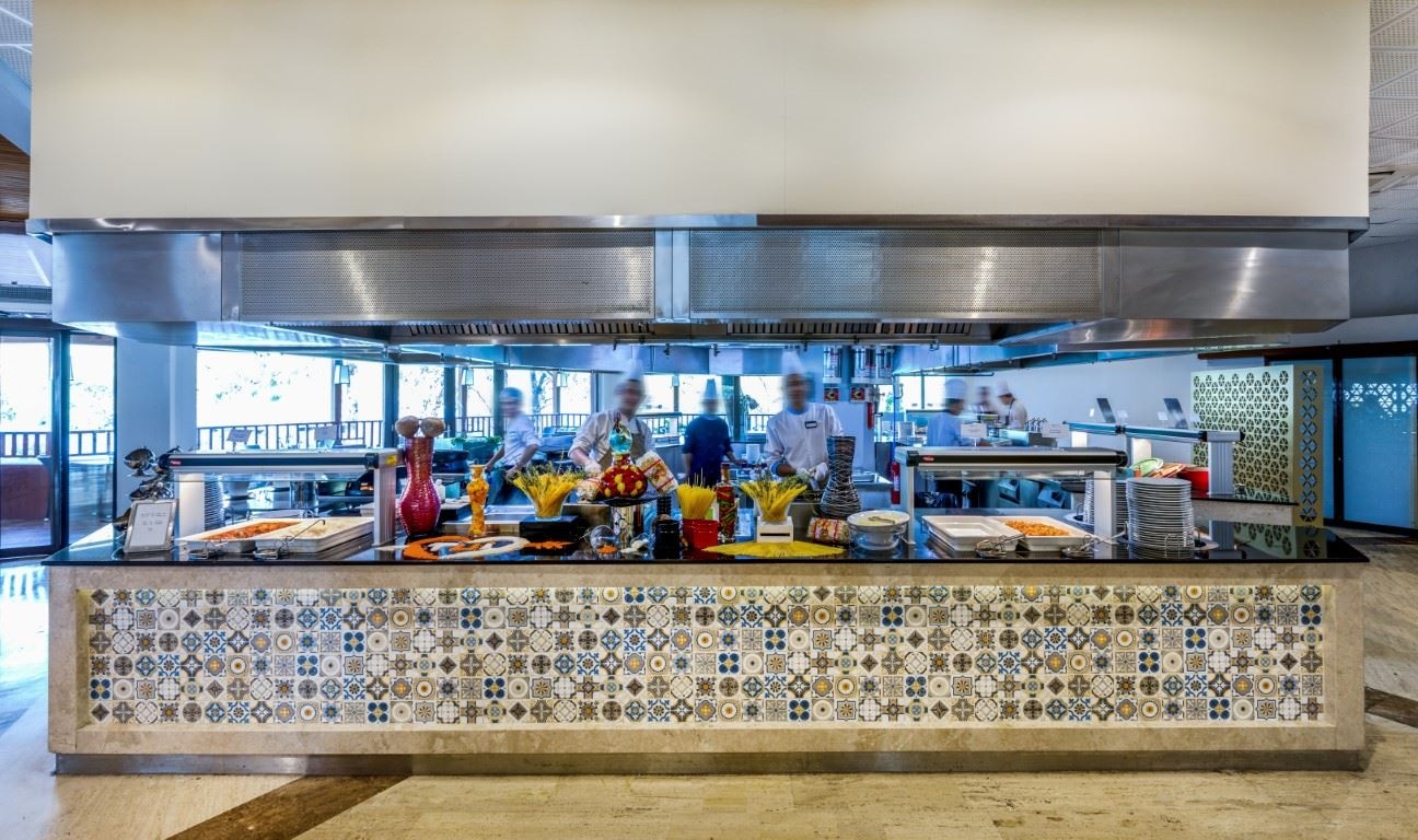 restaurants-meydan-main-restaurant