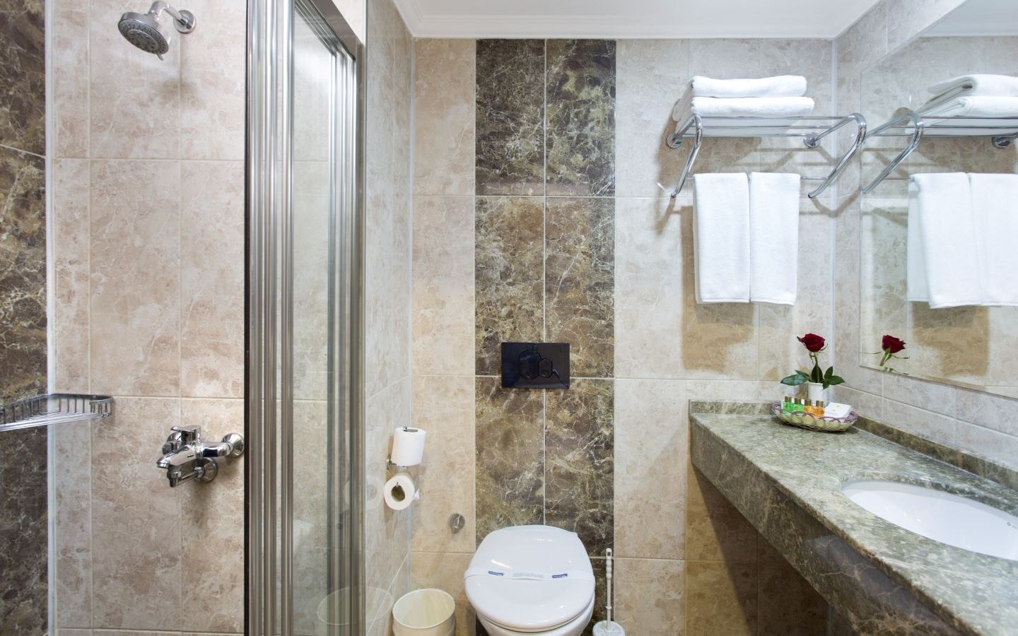 rooms-standard-room