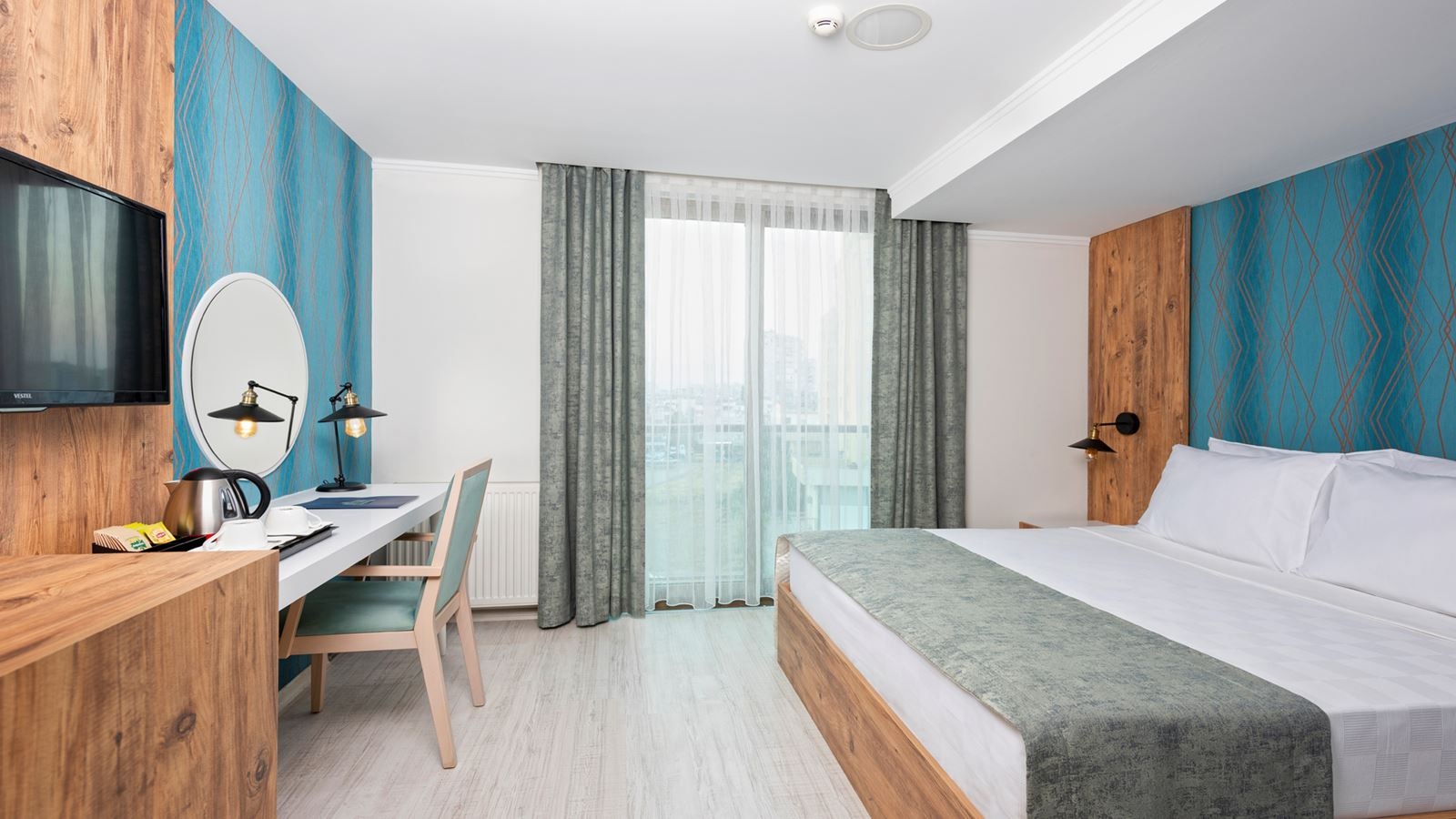 rooms-superior-room
