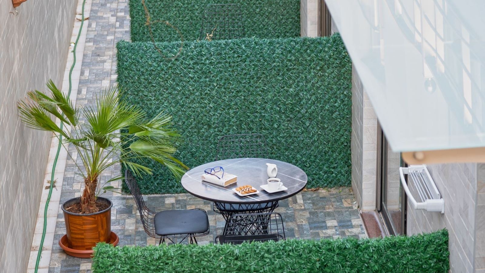 rooms-garden-room