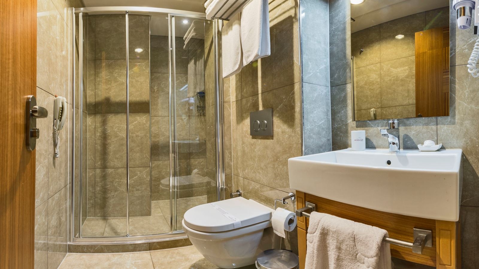 rooms-triple-standard