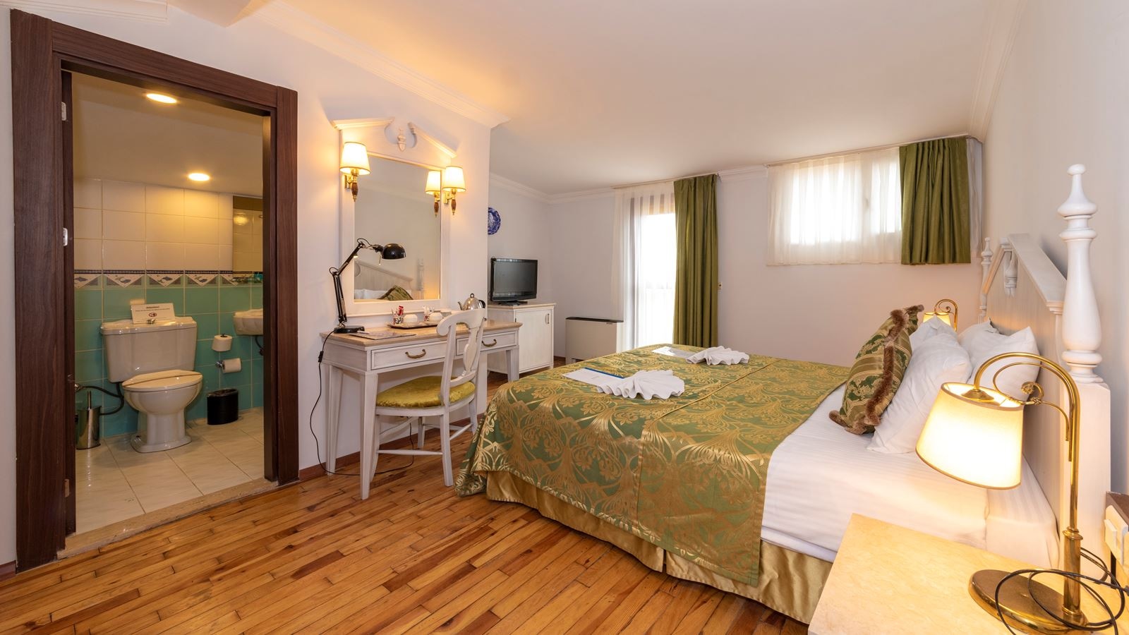 rooms-double-deluxe-sea-view