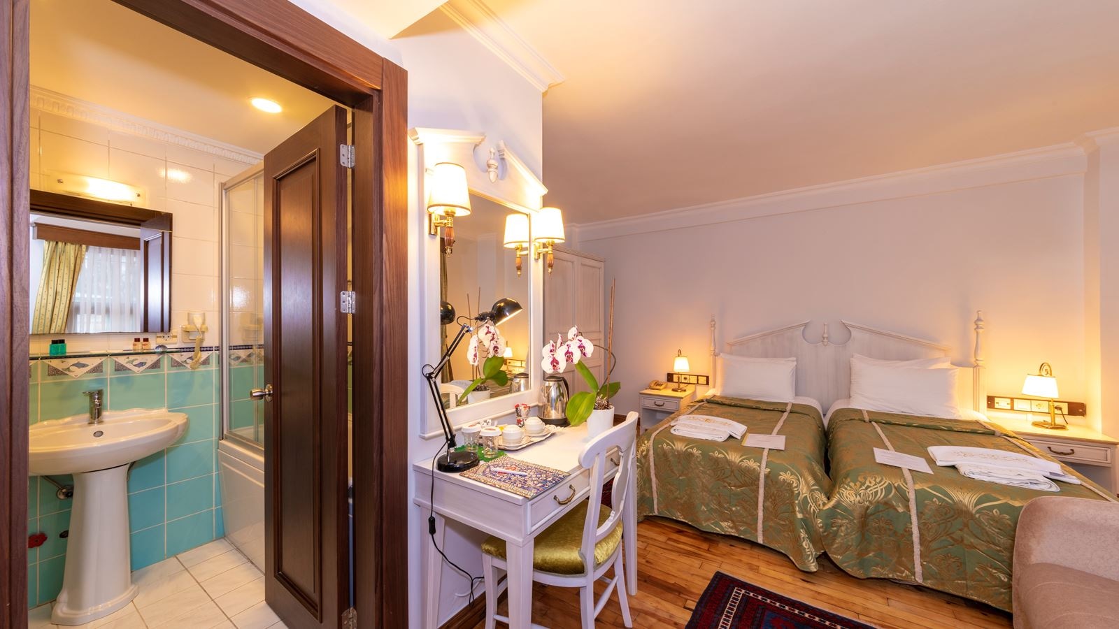 rooms-suite-classic