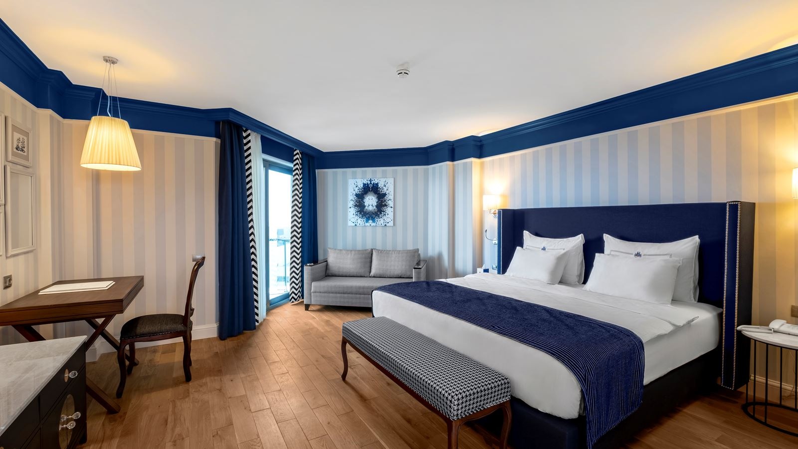 rooms-deluxe-room-sv