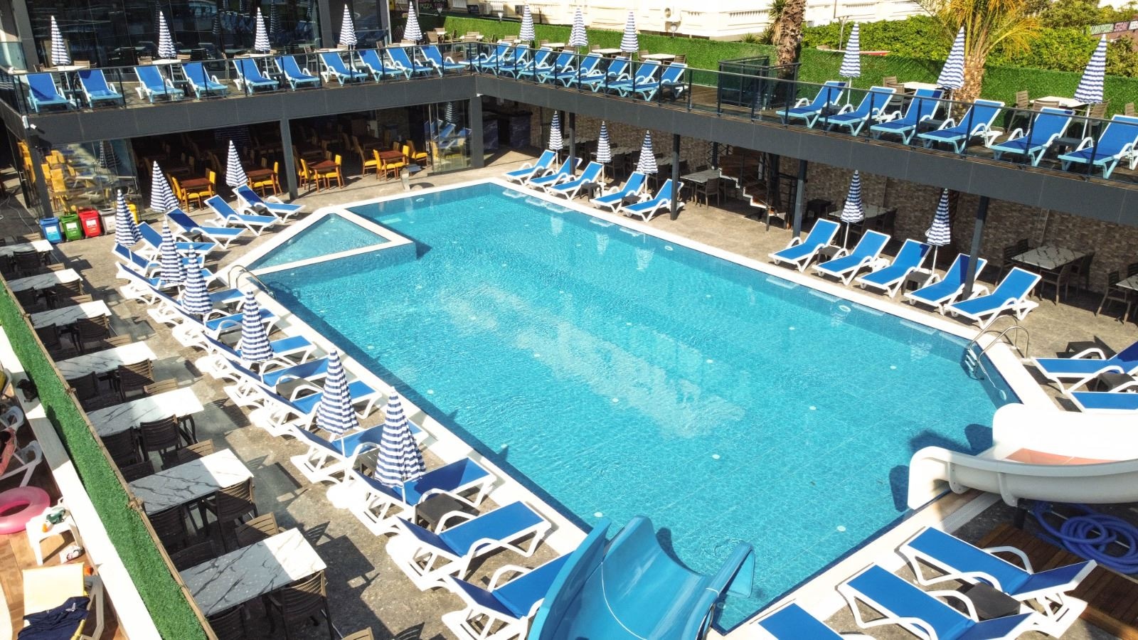 pools-outdoor-pool