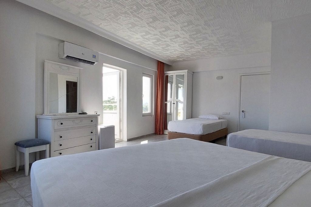 rooms-corner-room
