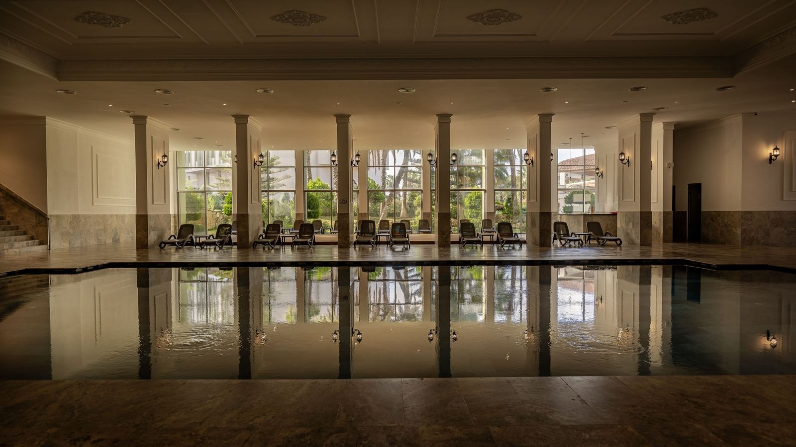 pools-indoor-pool
