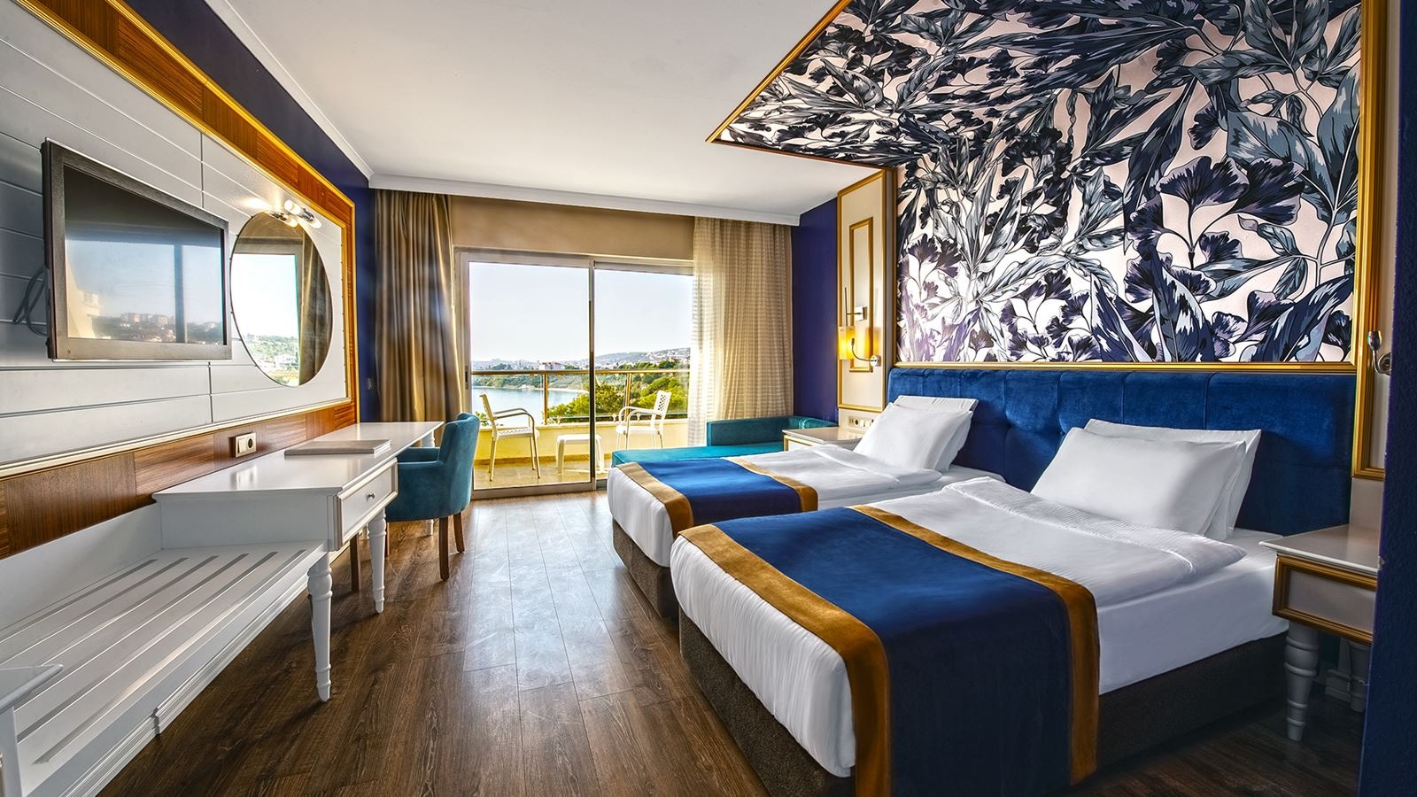 rooms-family-room