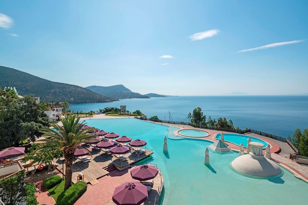 pools-outdoor-pool