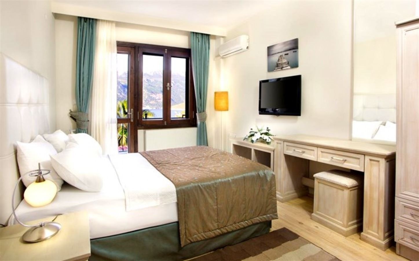 rooms-standard-room