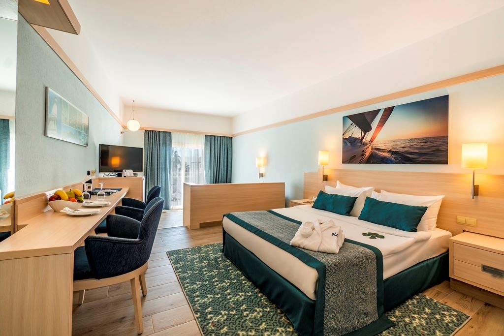 rooms-large-room