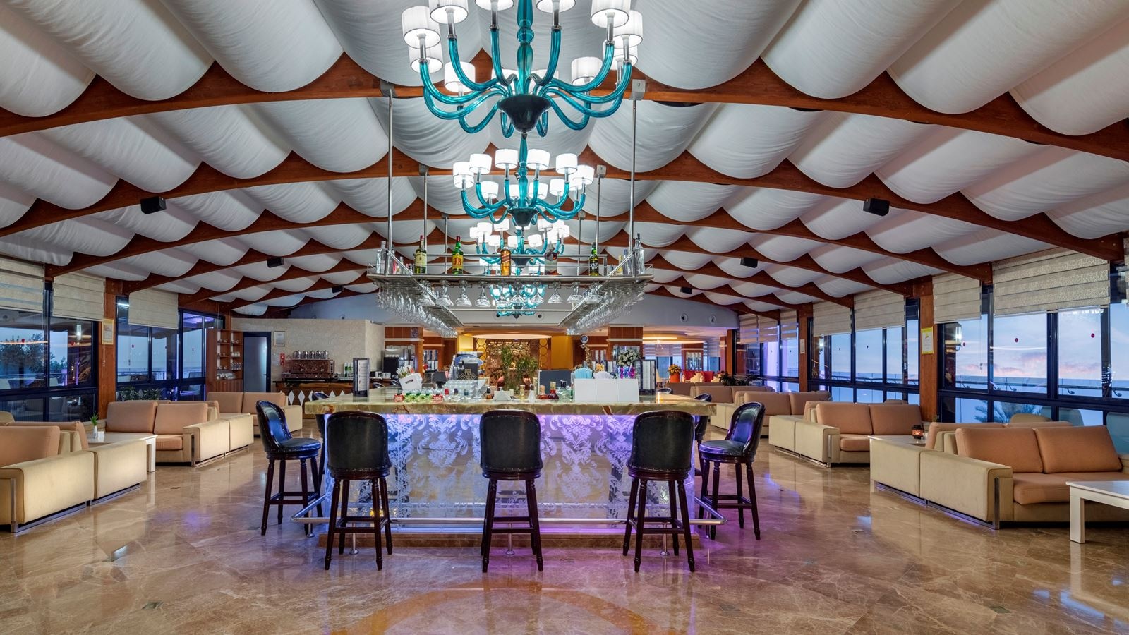 bars-lobby-bar