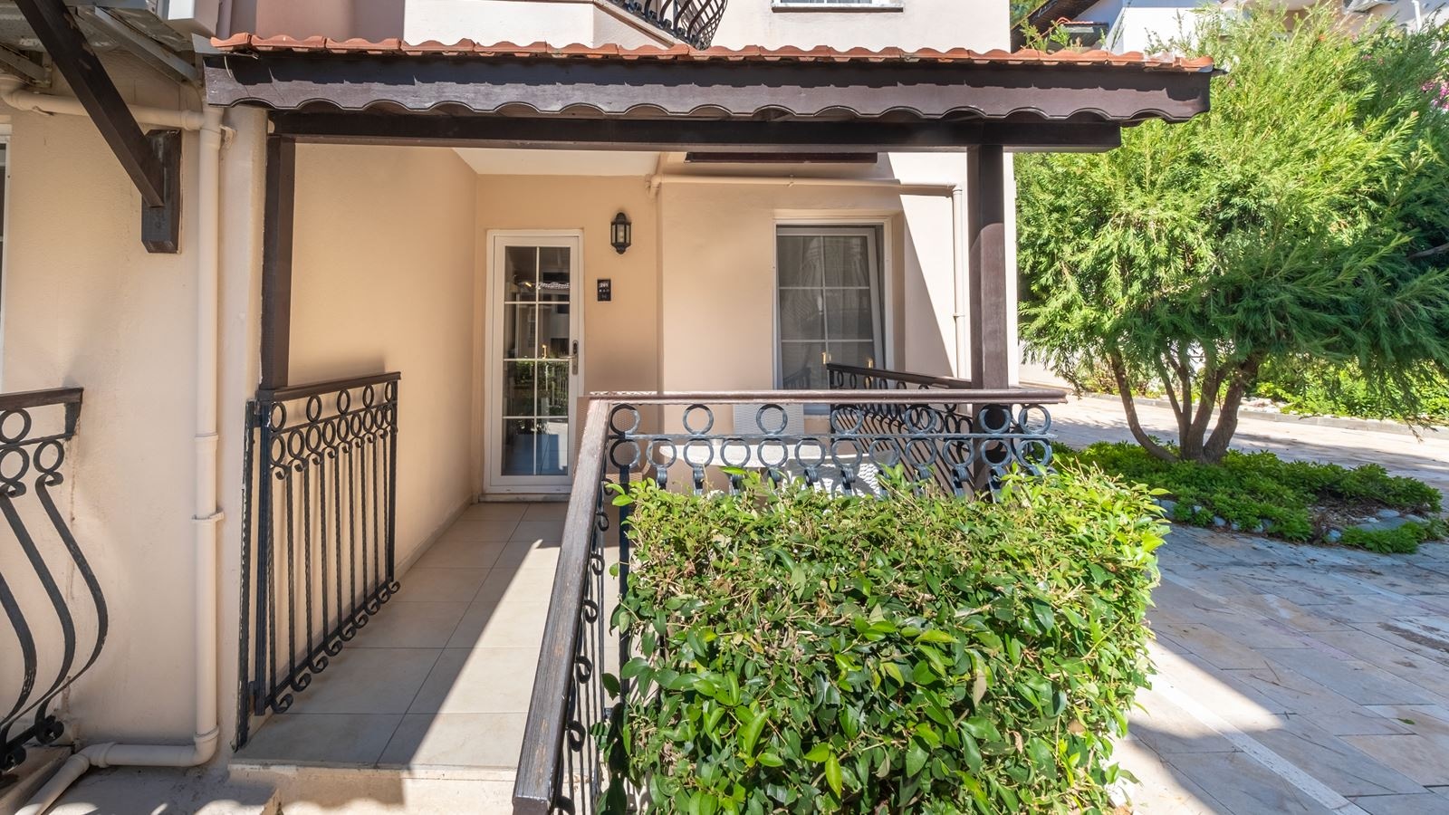 rooms-family-room-roh