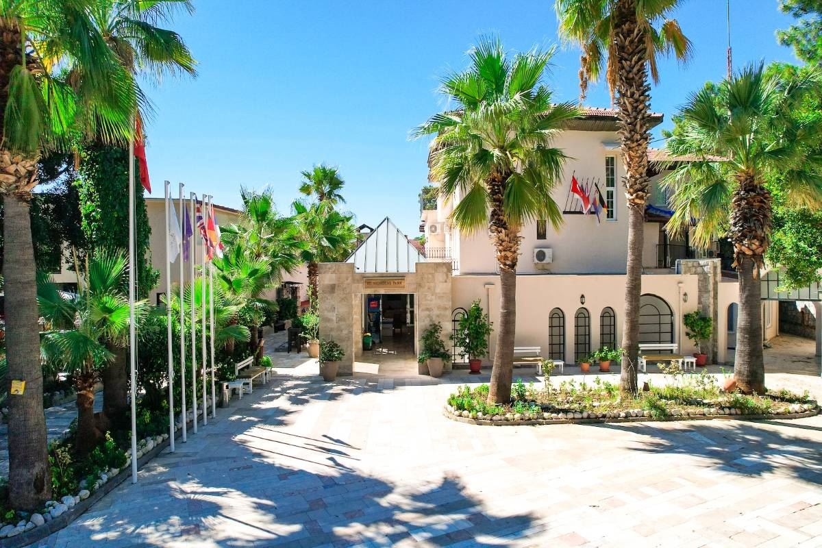 general-main-building