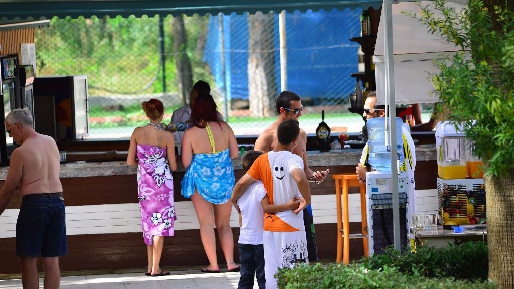 bars-snack-bar