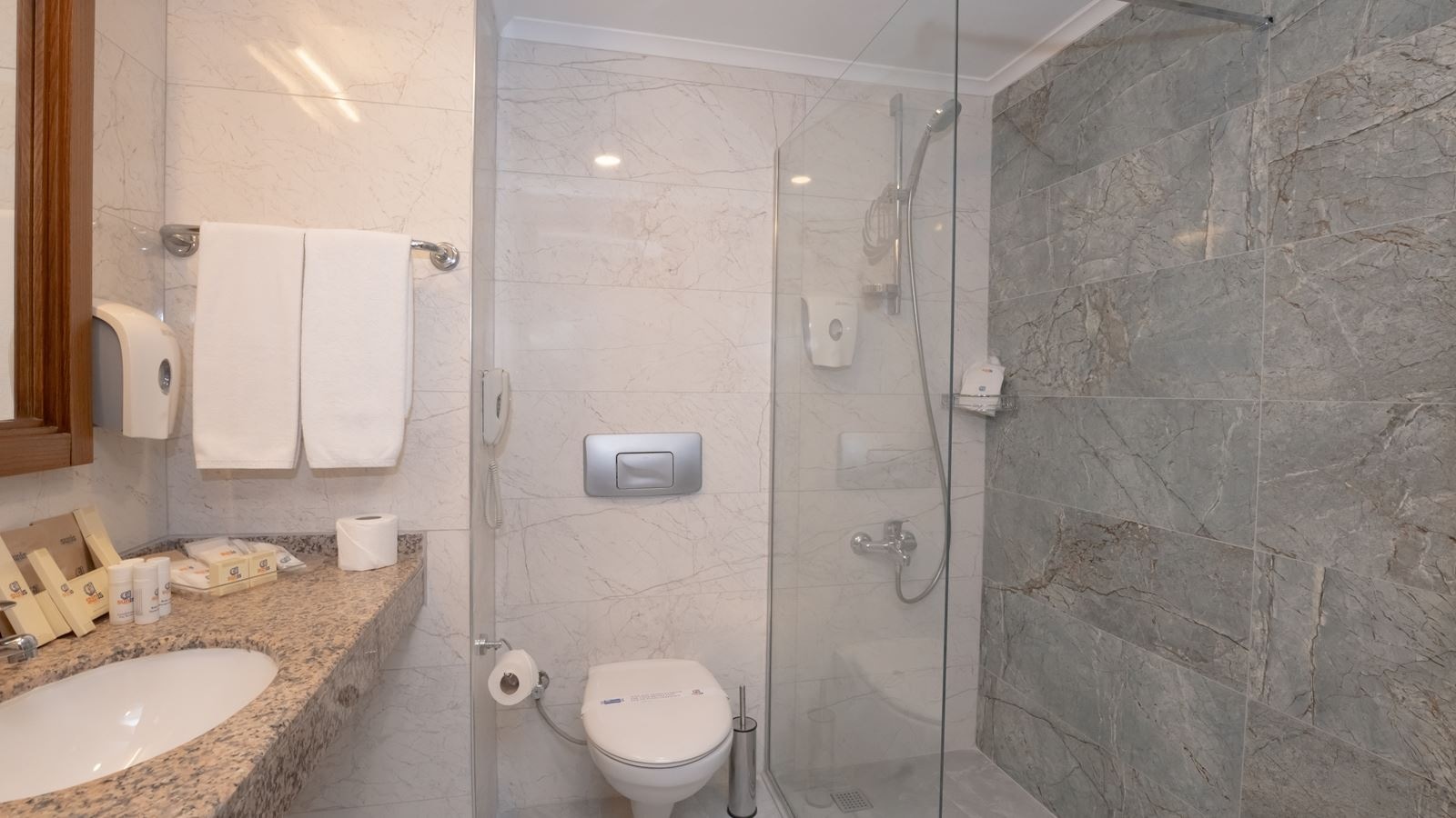 rooms-economy-room